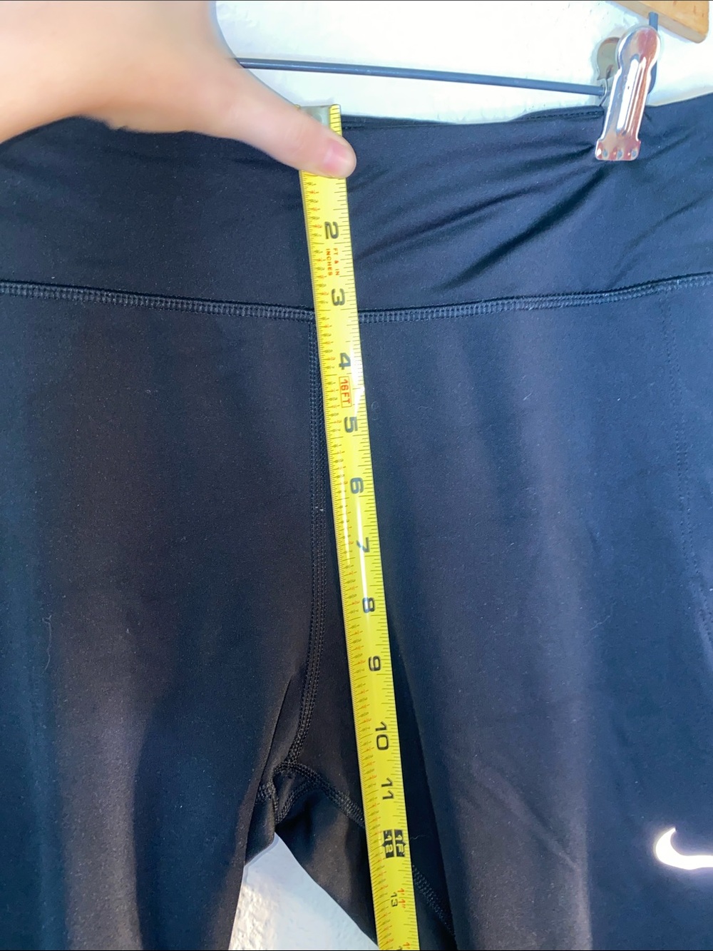 🐛Nike Dri-Fit black drawstring leggings with mesh details! - Picture 9 of 13
